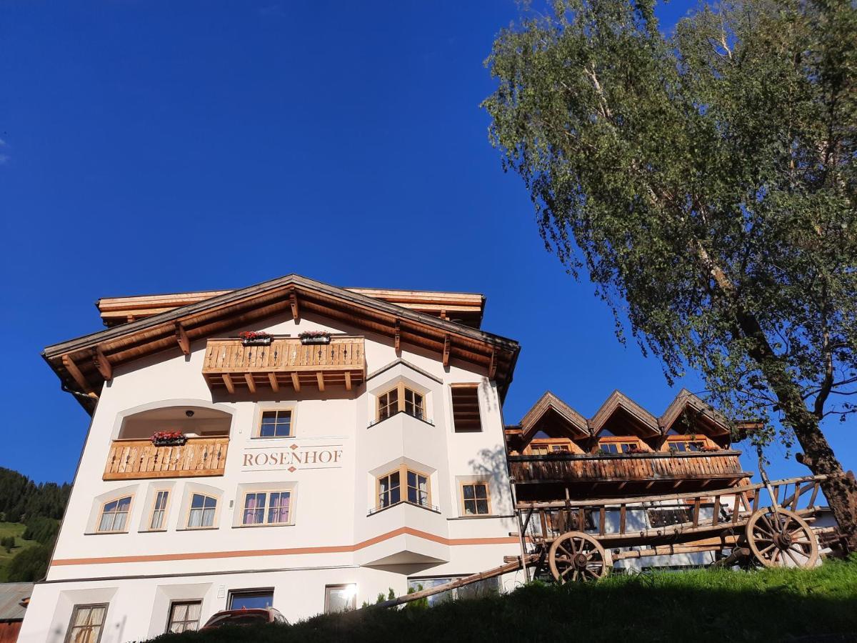 Rosenhof- Premium & Landhaus Apartments & Wellness & Erlebnisbauernhof Наудерс Екстер'єр фото